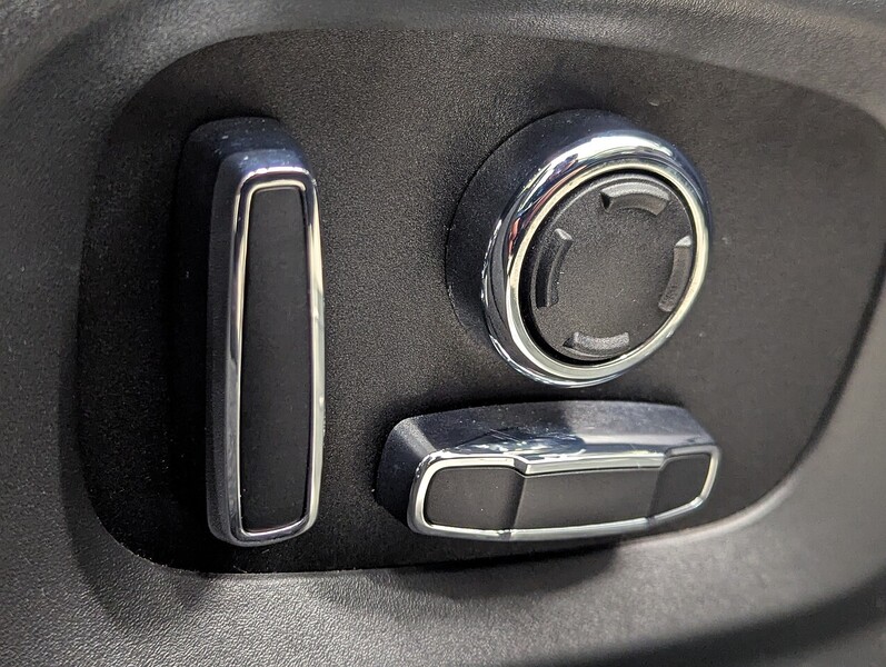 Used Jaguar XJ 2016 for sale - 77617857: Photo 48