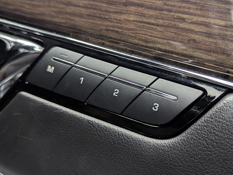 Used Jaguar XJ 2016 for sale - 77617857: Photo 50