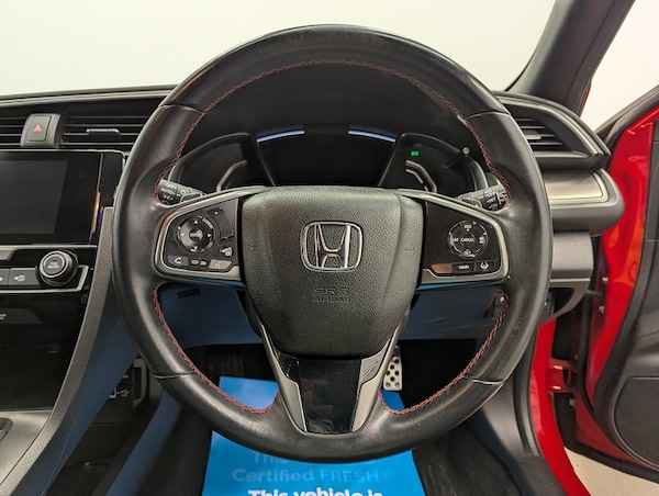 Used Honda Civic 2019 for sale - 76102088: Photo 27