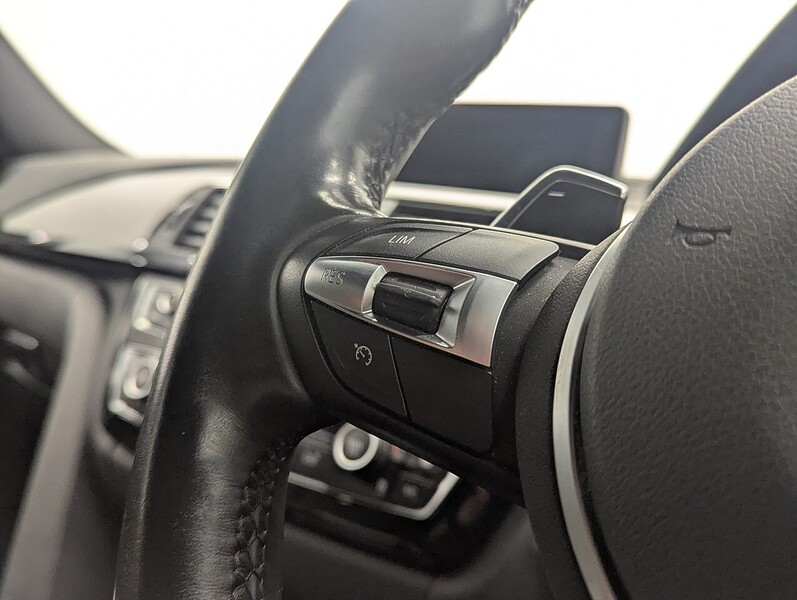 Used BMW 3 Series 2018 for sale - 77384737: Photo 20