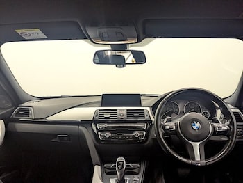 Used BMW 3 Series 2018 for sale - 77384737: Photo