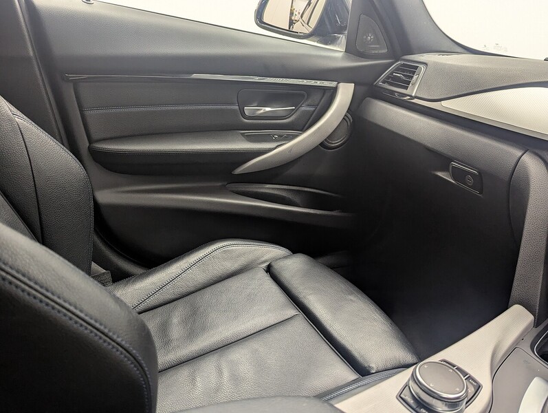 Used BMW 3 Series 2018 for sale - 77384737: Photo 45