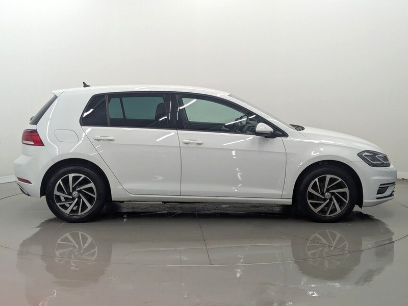 Used Volkswagen Golf 2020 for sale - 76403247: Photo 2