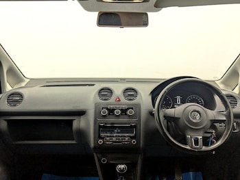 Used Volkswagen Caddy 2015 for sale - 75802532: Photo
