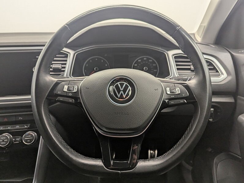 Used Volkswagen T-Roc 2021 for sale - 76341083: Photo 21