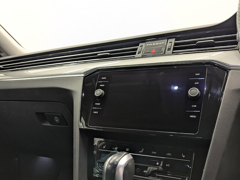 Used Volkswagen Passat for sale - 77003291: Photo 27