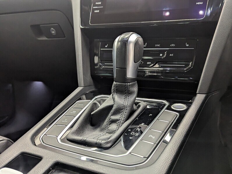 Used Volkswagen Passat for sale - 77003291: Photo 30