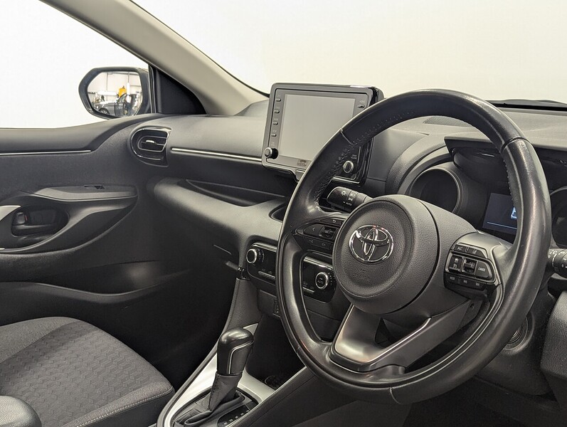 Used Toyota Yaris 2022 for sale - 76808332: Photo 22