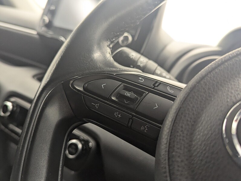 Used Toyota Yaris 2022 for sale - 76808332: Photo 28