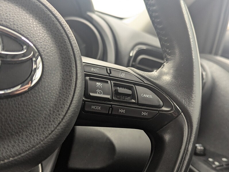 Used Toyota Yaris 2022 for sale - 76808332: Photo 31