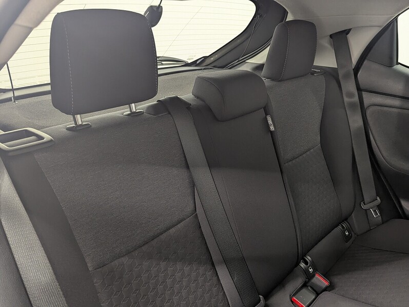 Used Toyota Yaris 2022 for sale - 76808332: Photo 46