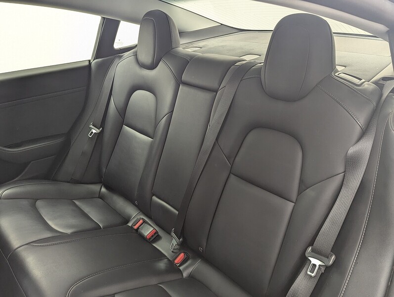 Used Tesla Model 3 2019 for sale - 77069818: Photo 21