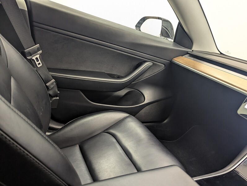 Used Tesla Model 3 2019 for sale - 77069818: Photo 43