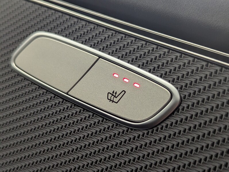 Used Mercedes-Benz EQC 2020 for sale - 76736440: Photo 43