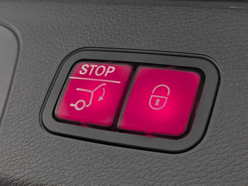 Used Mercedes-Benz EQC 2020 for sale - 76736440: Photo 50