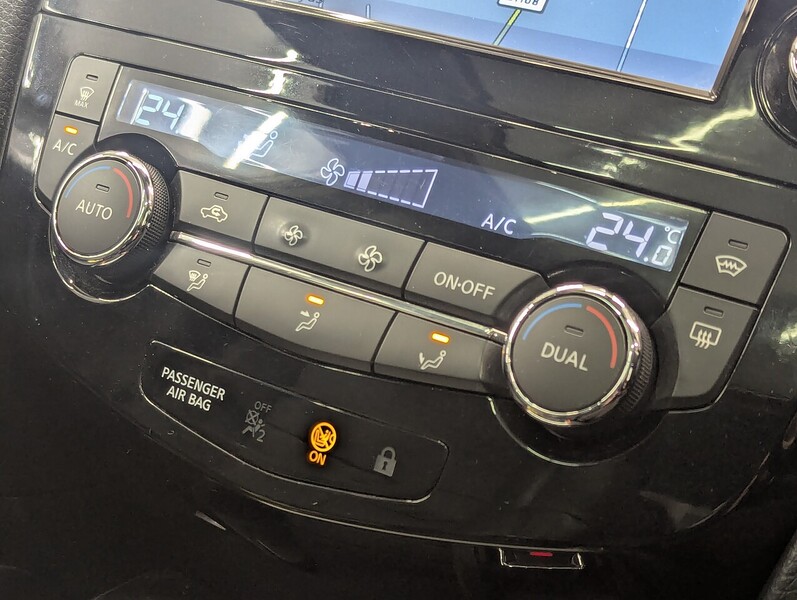 Used Nissan Qashqai for sale - 76924049: Photo 36