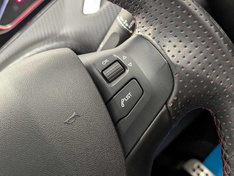 Used Peugeot 2008 2019 for sale - 76171084: Photo 31