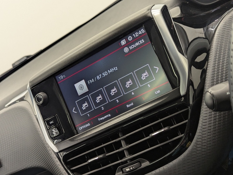 Used Peugeot 2008 2019 for sale - 76171084: Photo 40