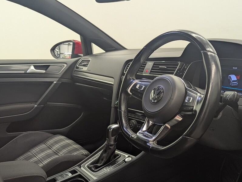 Used Volkswagen Golf 2019 for sale - 75932428: Photo 22