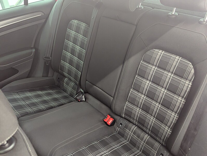 Used Volkswagen Golf 2019 for sale - 75932428: Photo 25