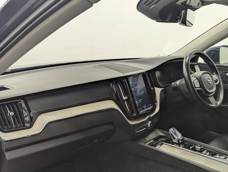 Used Volvo XC60 2019 for sale - 76392279: Photo 18