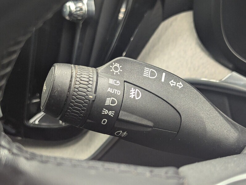 Used Volvo XC60 2019 for sale - 76392279: Photo 28