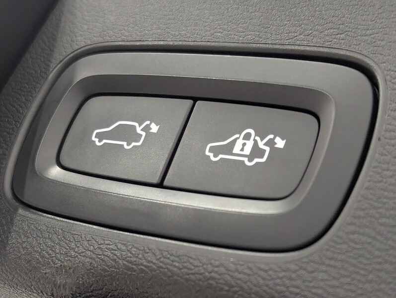 Used Volvo XC60 2019 for sale - 76392279: Photo 43