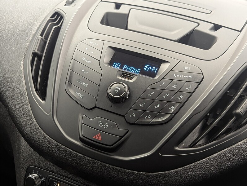 Used Ford Transit Courier 2020 for sale - 76859842: Photo 31