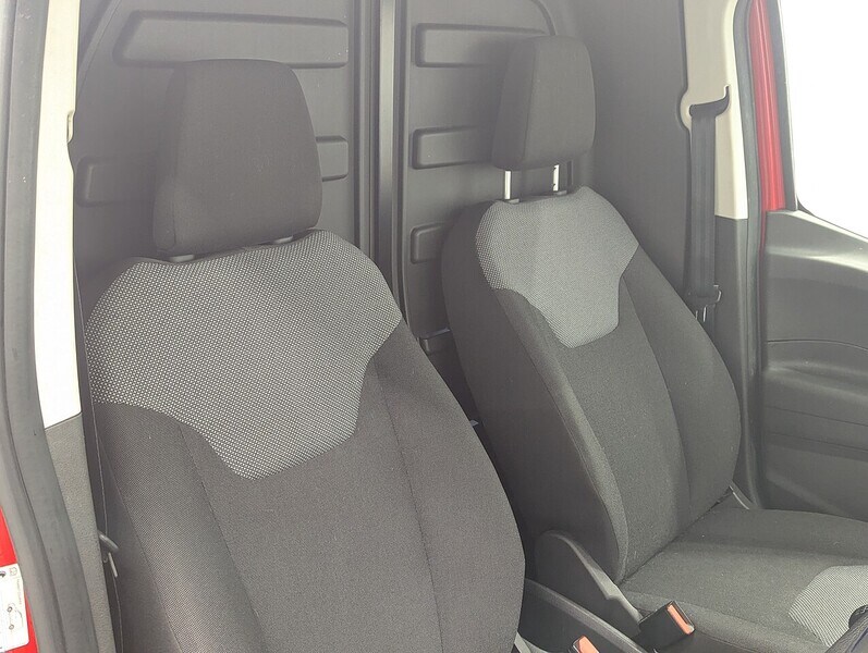 Used Ford Transit Courier 2020 for sale - 76859842: Photo 34