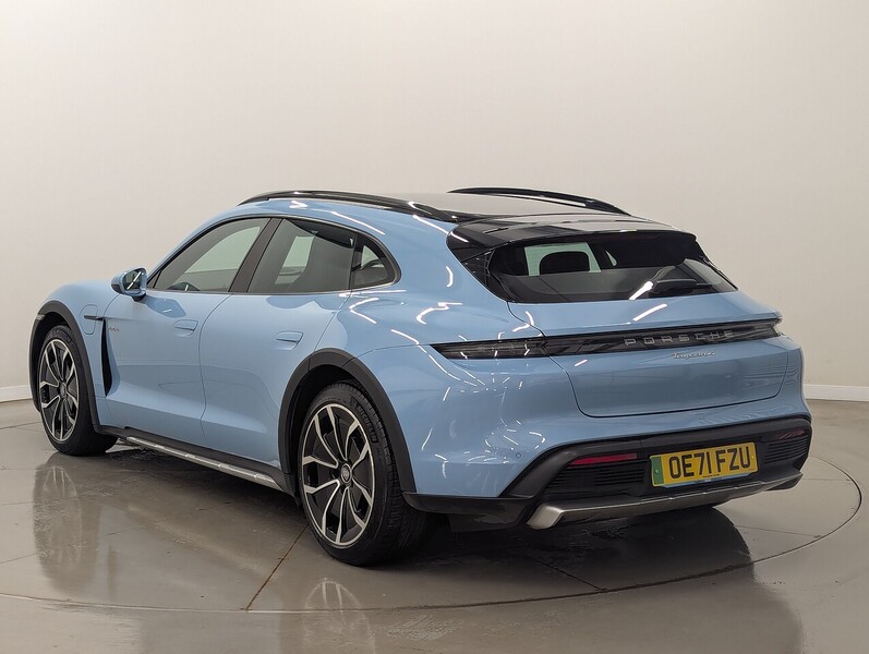 Used Porsche Taycan 2021 for sale - 78168009: Photo 10