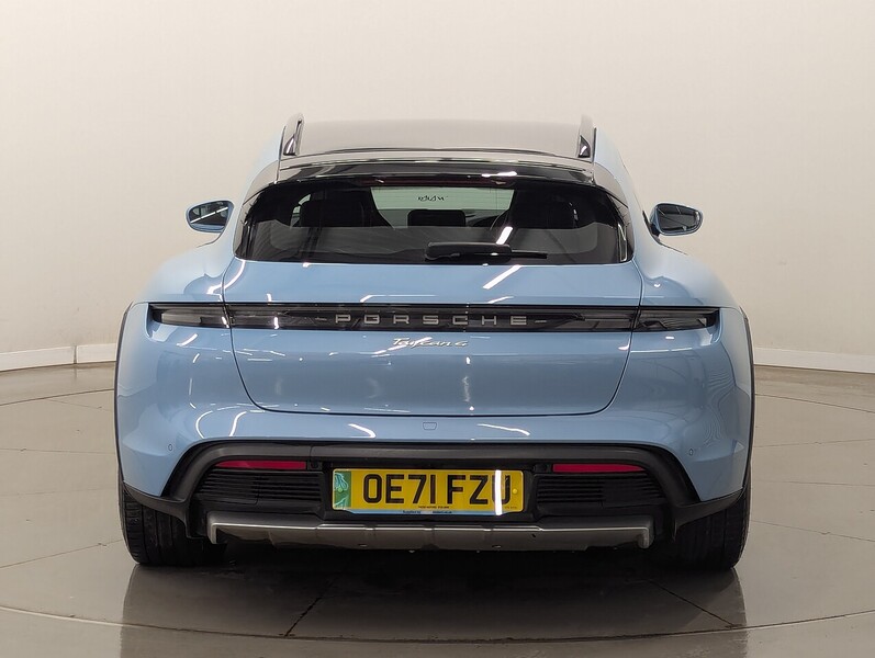 Used Porsche Taycan 2021 for sale - 78168009: Photo 11