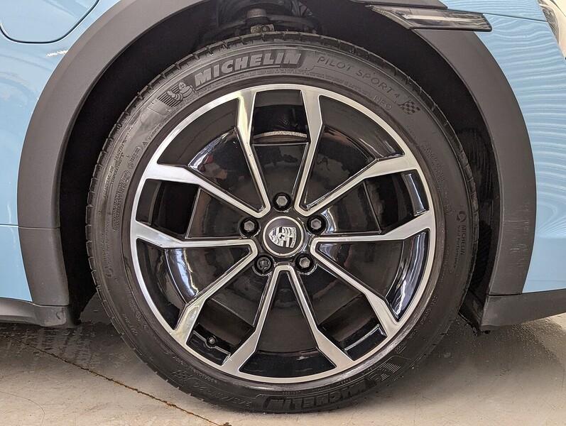 Used Porsche Taycan 2021 for sale - 78168009: Photo 15