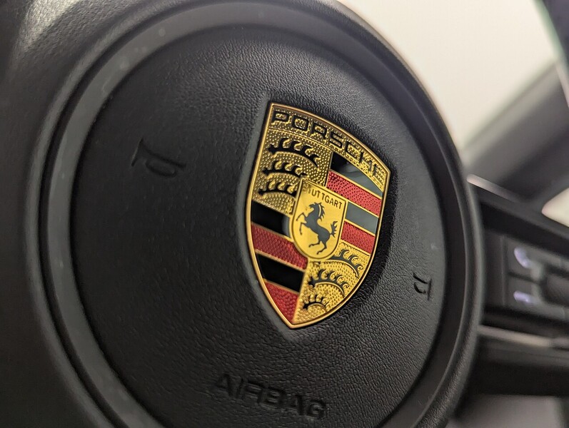 Used Porsche Taycan 2021 for sale - 78168009: Photo 24