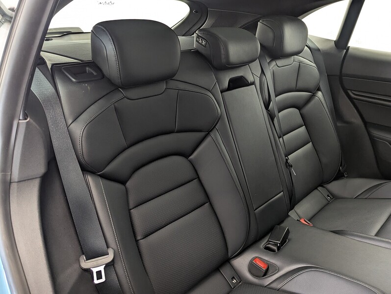 Used Porsche Taycan 2021 for sale - 78168009: Photo 42