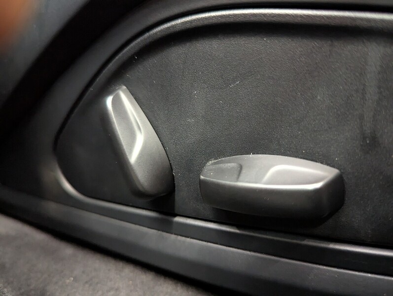 Used Porsche Taycan 2021 for sale - 78168009: Photo 48