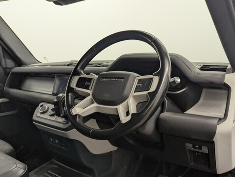 Used Land Rover Defender 110 2021 for sale - 77337587: Photo 22