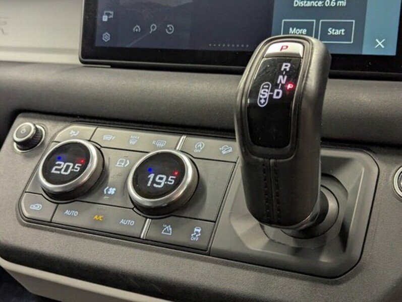 Used Land Rover Defender 110 2021 for sale - 77337587: Photo 28