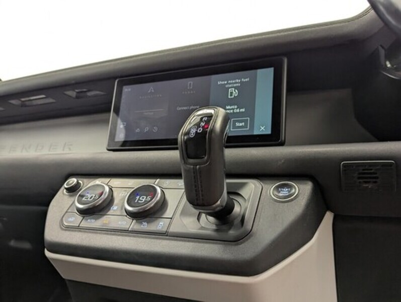 Used Land Rover Defender 110 2021 for sale - 77337587: Photo 31
