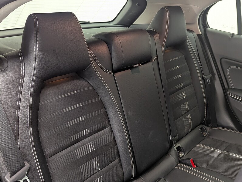 Used Mercedes-Benz GLA 2020 for sale - 76798845: Photo 38