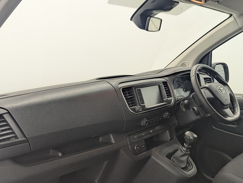 Used Toyota ProAce 2023 for sale - 76547355: Photo 22