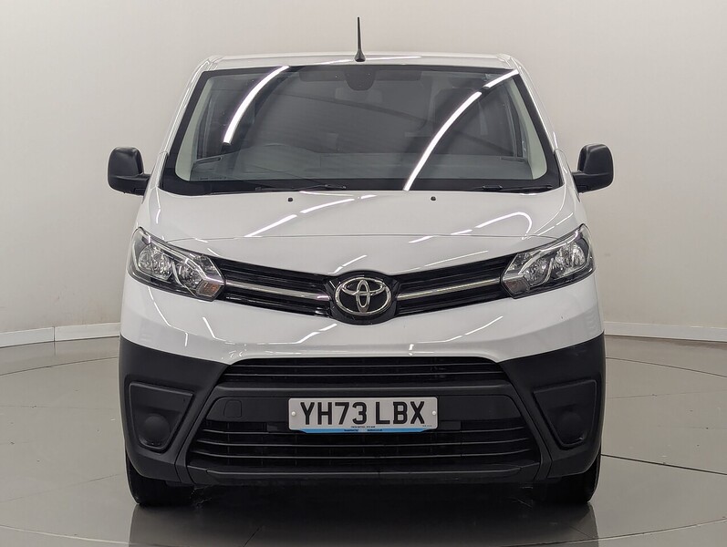 Used Toyota ProAce 2023 for sale - 76547355: Photo 5