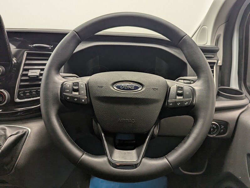 Used Ford Transit Custom 2023 for sale - 76736432: Photo 24