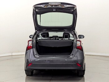 Used Toyota Prius 2021 for sale - 78716169: Photo