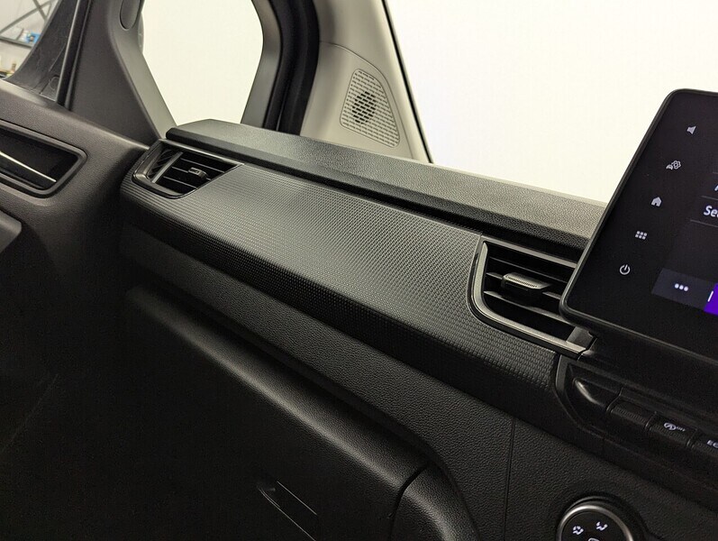 Used Renault Kangoo 2024 for sale - 75802534: Photo 46