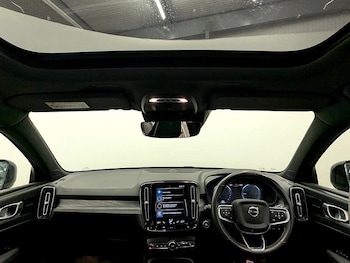 Used Volvo XC40 2021 for sale - 79179206: Photo