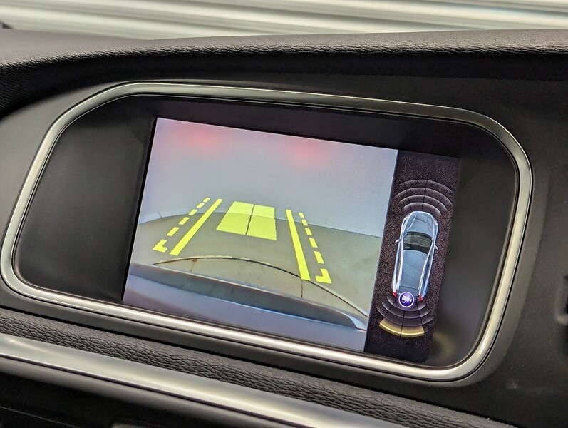 Used Volvo V40 2017 for sale - 77663395: Photo 42