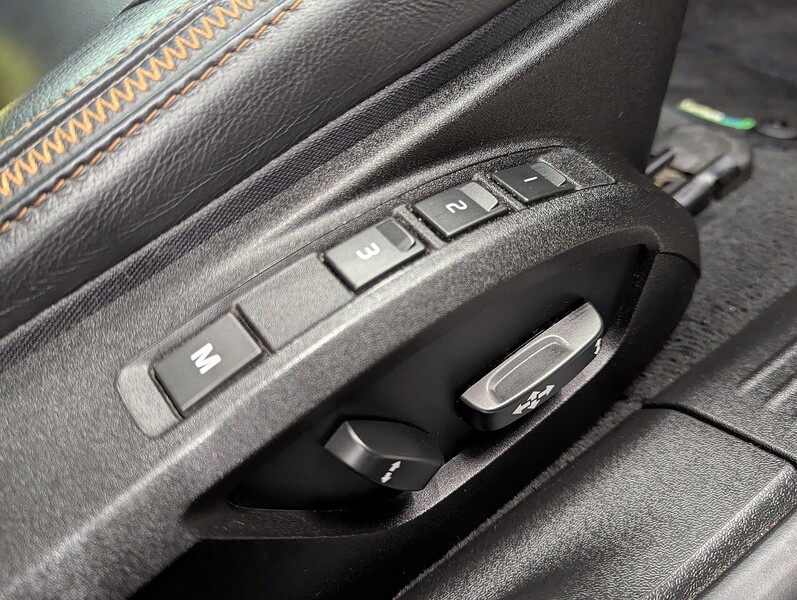 Used Volvo V40 2017 for sale - 77663395: Photo 46