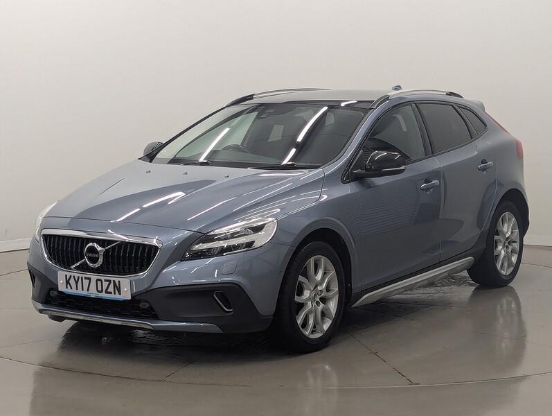 Used Volvo V40 2017 for sale - 77663395: Photo 7