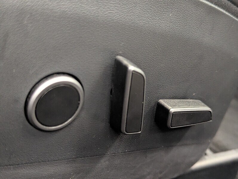 Used Tesla Model 3 2021 for sale - 77055074: Photo 48