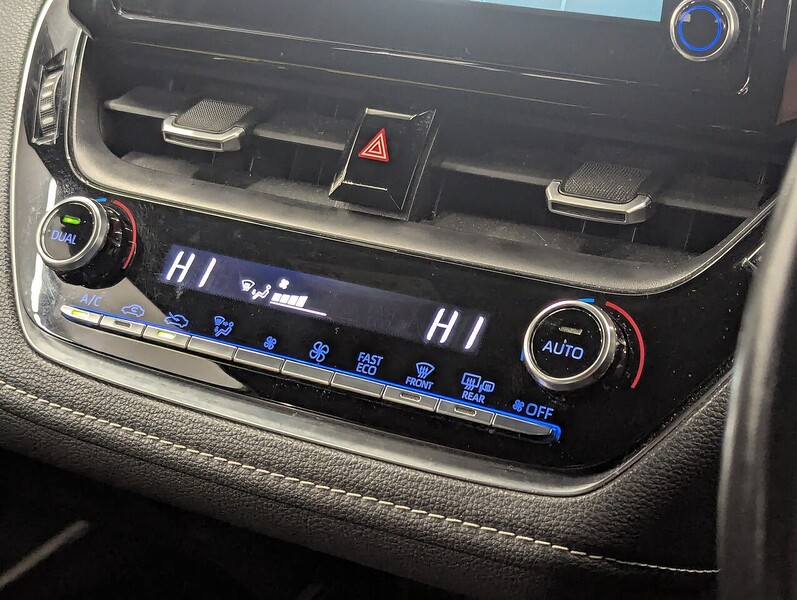 Used Toyota Corolla 2021 for sale - 77622023: Photo 32